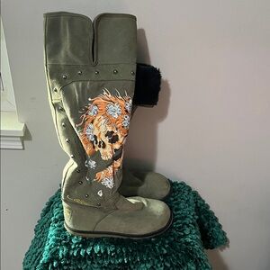 Ed Hardy Green Winter Boots with Lion Design